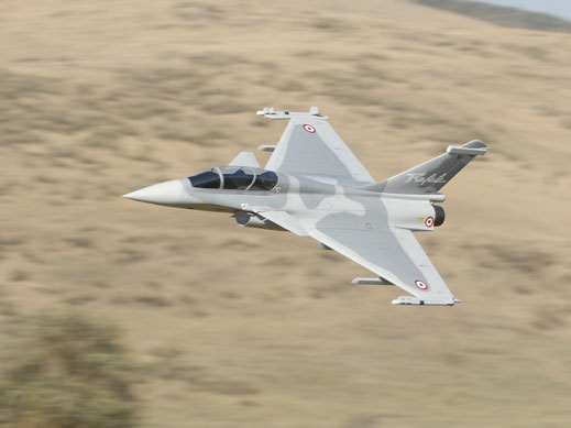 Франция да вдигне оръжейния си износ до 7 млрд. евро