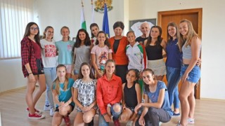 Мария Киркова награди отличниците от Ученическите игри 2018