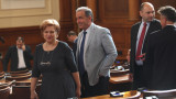 ГЕРБ и ДПС на различни позиции за клас "прослужено време"