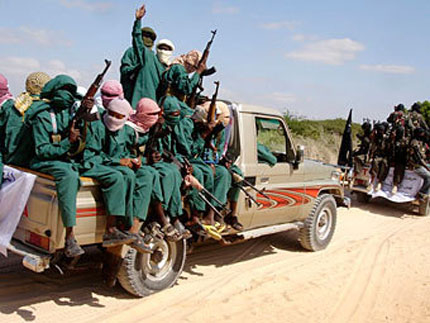 "Ал Шебаб" удари военна база на Африканския съюз и два града в Сомалия 
