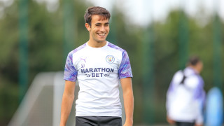 Барселона официално обяви удължаването на договора на защитника Ерик Гарсия