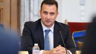 Парламентарната комисия по енергетика прие на първо четене законопроекта за