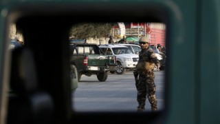 Ракетна атака е била извършена на международното летище в Кабул