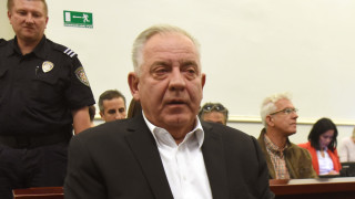 Бившият хърватски премиер Иво Санадер получи две години и половина