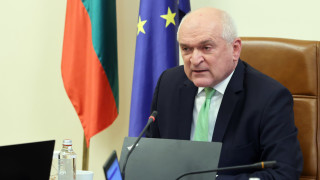 Служебният министър председател Димитър Главчев отново разкритикува 51 ото Народно събрание че