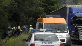 Тежко пътнотранспортно произшествие е възникнало по обяд на главен път