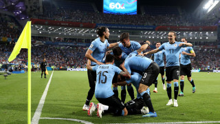 Блестящ Кавани изстреля Уругвай към четвъртфиналите и прати Роналдо у дома