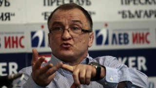 Българинът Симеон Щерев е новият старши треньор на сборния отбор на