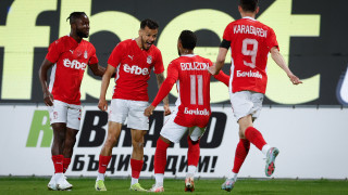 Ръководството на ФК ЦСКА 1948 възнамерява да закрие втория и третия отбор на клуба съобщи