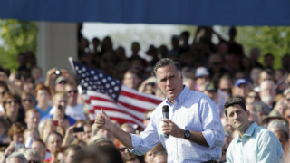 Ромни ще дърпа страната ни назад, смятат от щаба на Обама