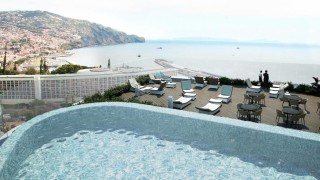 През август 49 от хотелите къмпингите хостели къщи за гости