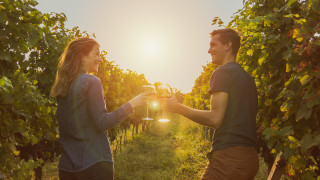 Уикенд на любовта и виното в 5 винарски изби