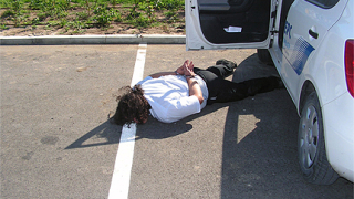 Разбиха организирана група на наркопласьори в Разград