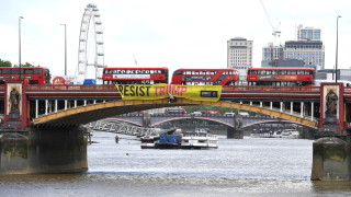 Brexit спря покупките на дребно на Острова