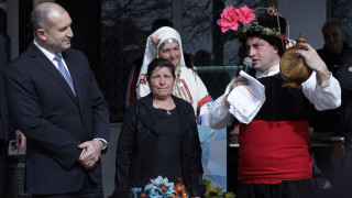 Румен Радев очаква отговори, но очаква и всичко друго
