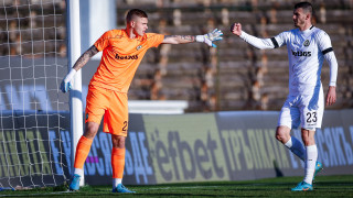 Вратарят на Славия Светослав Вуцов поднови тренировки след претърпяната