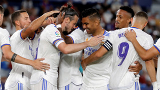 Лидерът в испанската Ла Лига Реал Мадрид започва да гледа