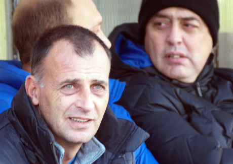 Сухия определи група от 18 футболисти за мача с Черноморец