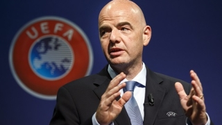 УЕФА ще вади Гърция от кризата