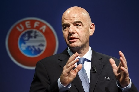 Никой не знае какво се случва в УЕФА