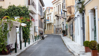 Гръцките домакинства търсят по евтин начин за отопление през зимата сочат