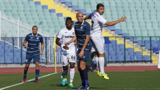 По рано днес нападателят Мирослав Будинов официално се раздели с досегашния