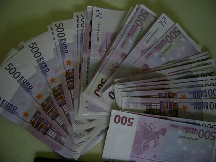 Турчин „забравил” да обяви 30 хил. евро на „Калотина”