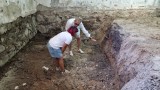 Разкопки спират строежа на нова сграда на НХА в центъра на София