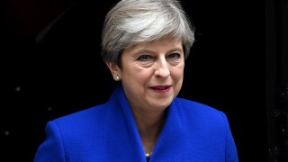 Британският премиер Тереза Мей отхвърли слуховете за разрив с външния