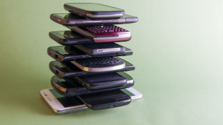 Какво да правим със старите си телефони