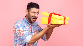 Подаръците винаги са повод за вълнение но едва ли много