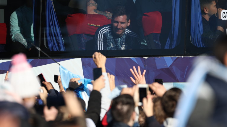 Аржентина посрещна своите футболни герои