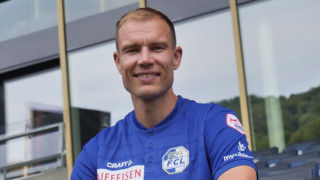 Бившият защитник на Байерн Холгер Бадщубер подписа с швейцарския Люцерн