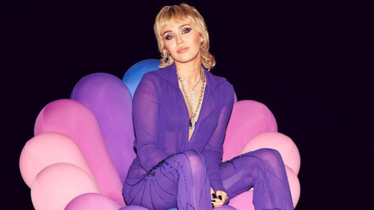 Знае ли Майли Сайръс колко са татуировки ѝ