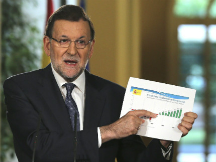 Испания увеличава заплатите на държавните служители за първи път от 5 г. 