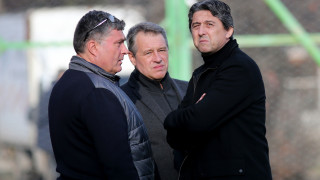 Изпълнителният директор на Левски Иво Ивков и председателят на УС