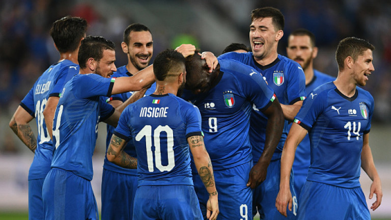 Роберто Манчини дебютира с победа начело на отбора на Италия.