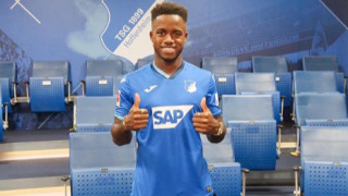 Защитникът на Тотнъм Райън Сесеньон ще се подложи на нова