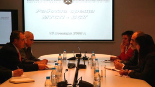 Отмяна на забраната за извънреден труд иска БСК