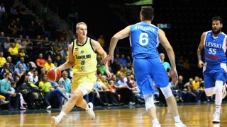 Българският шампион Левски Лукойл направи решителна крачка за класиране за втория