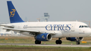 Затегнаха контрола на международните летища в Кипър 