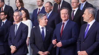 Министрите на външните работи на страните от НАТО се срещат