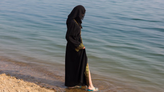 Сирийското правителство ръководено от ислямисти постанови че жените трябва да