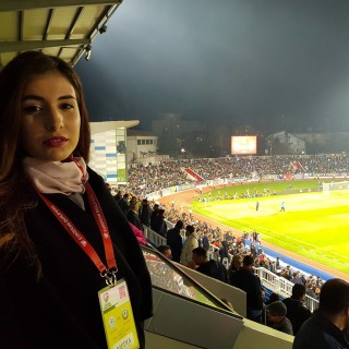 Лора Николаева
