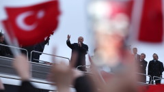 Ердоган обяви победа на балотажа в Турция 