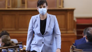 За пореден път сме принудени да опровергаваме фалшиви новини Това