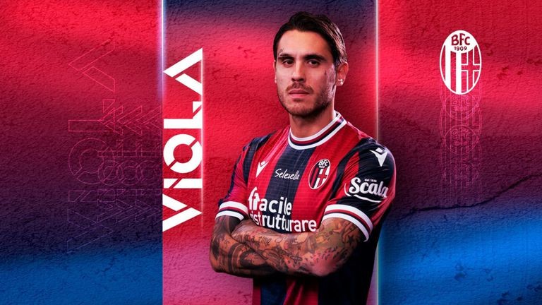 Болоня официално привлече бившия футболист на Беневенто Николас Виола. 32-годишният