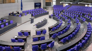 Долната камара на парламента на Германия прие в петък законопроект