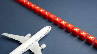 Най новата ескалация в Близкия изток принуди водещи глобални авиопревозвачи да