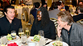 Трейси Чапман стана първият чернокож певец и текстописец спечелил песен